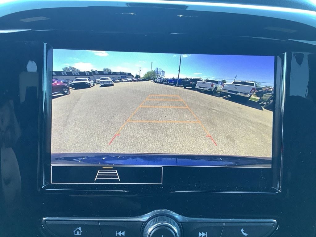 2023 Chevrolet Traverse FWD LS