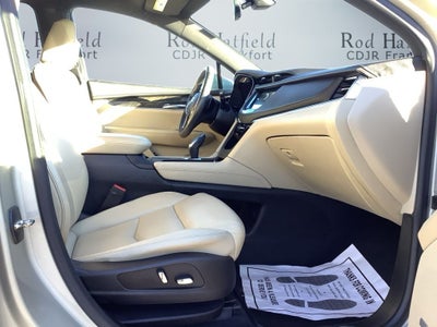 2017 Cadillac XT5 Standard