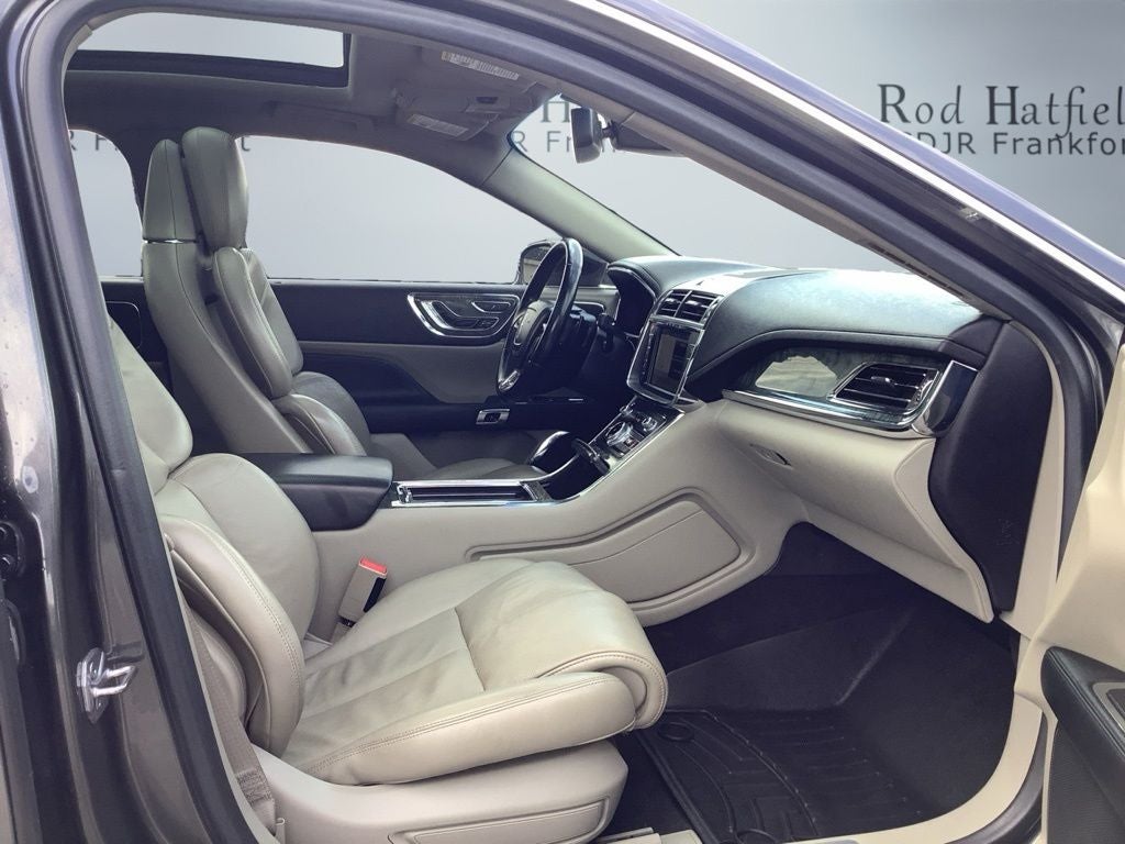 2017 Lincoln Continental Reserve