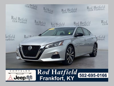 2022 Nissan Altima SR FWD