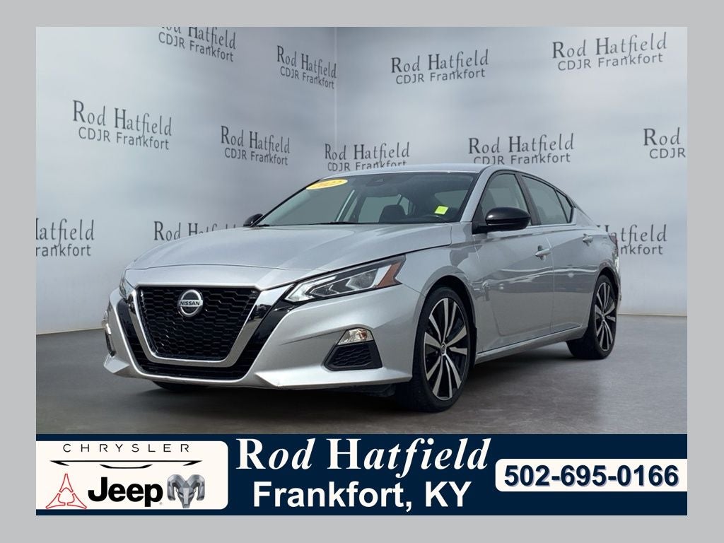 2022 Nissan Altima SR FWD