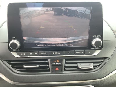 2022 Nissan Altima SR FWD