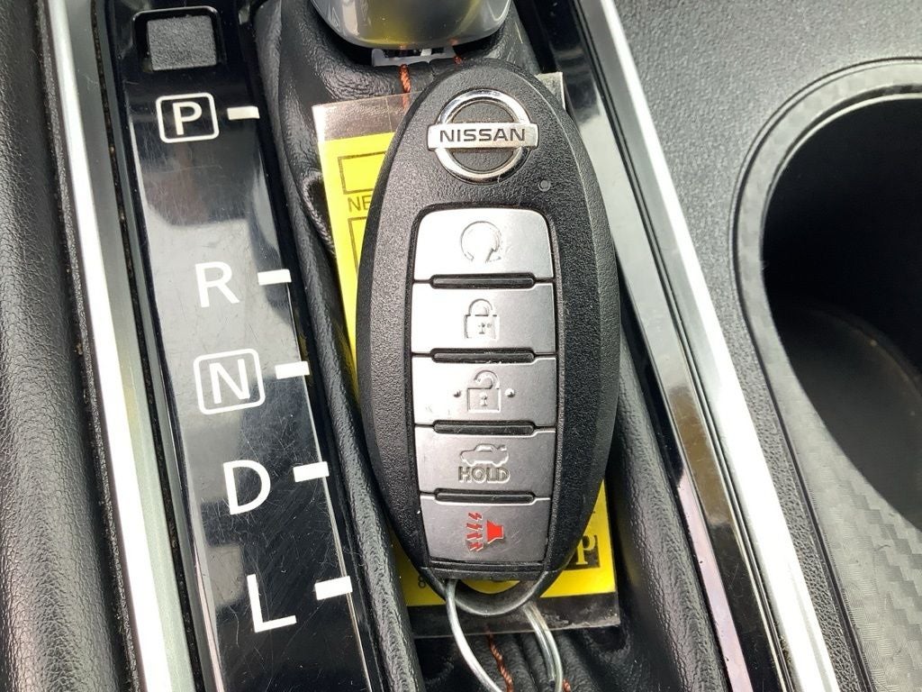 2022 Nissan Altima SR FWD