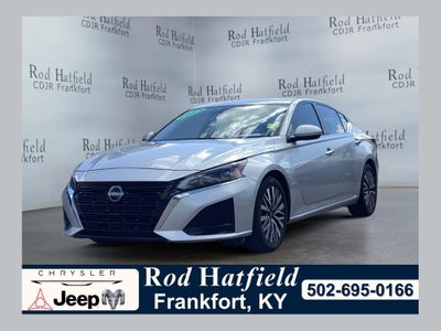2023 Nissan Altima SV FWD