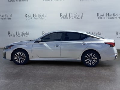 2023 Nissan Altima SV FWD