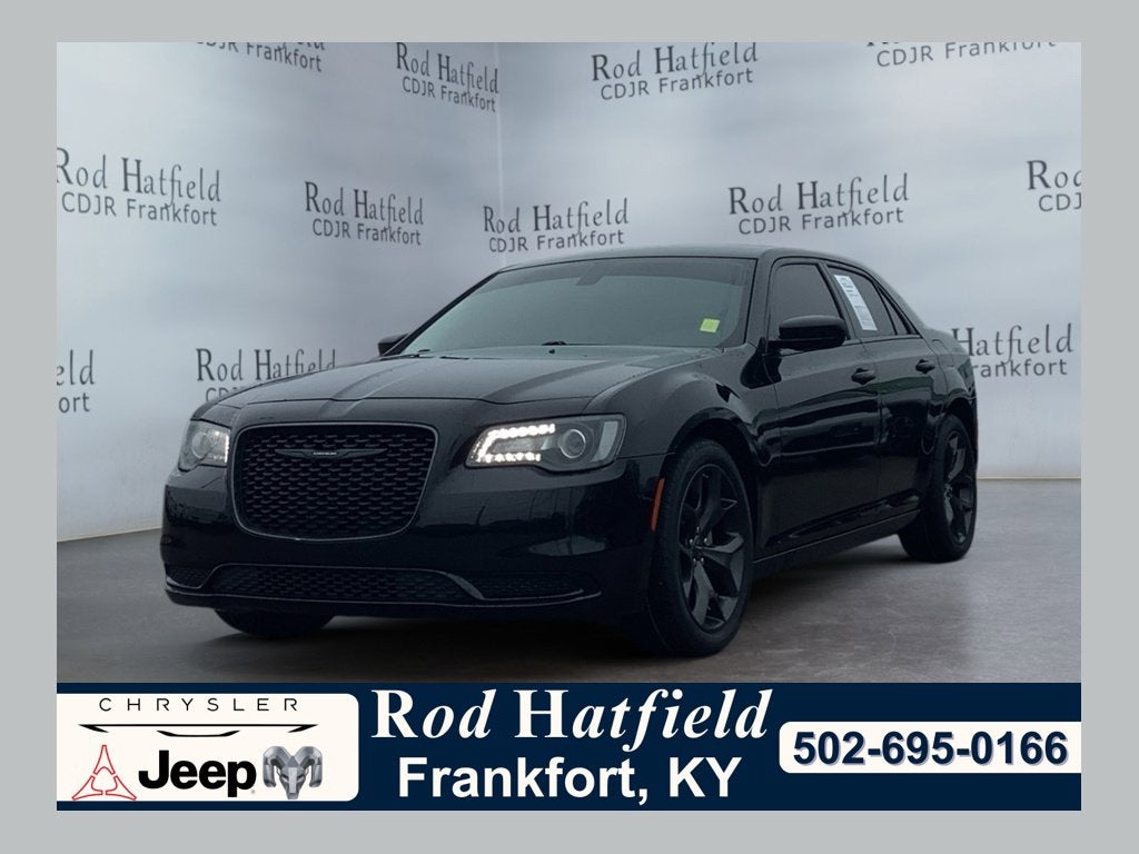 2023 Chrysler 300 Touring