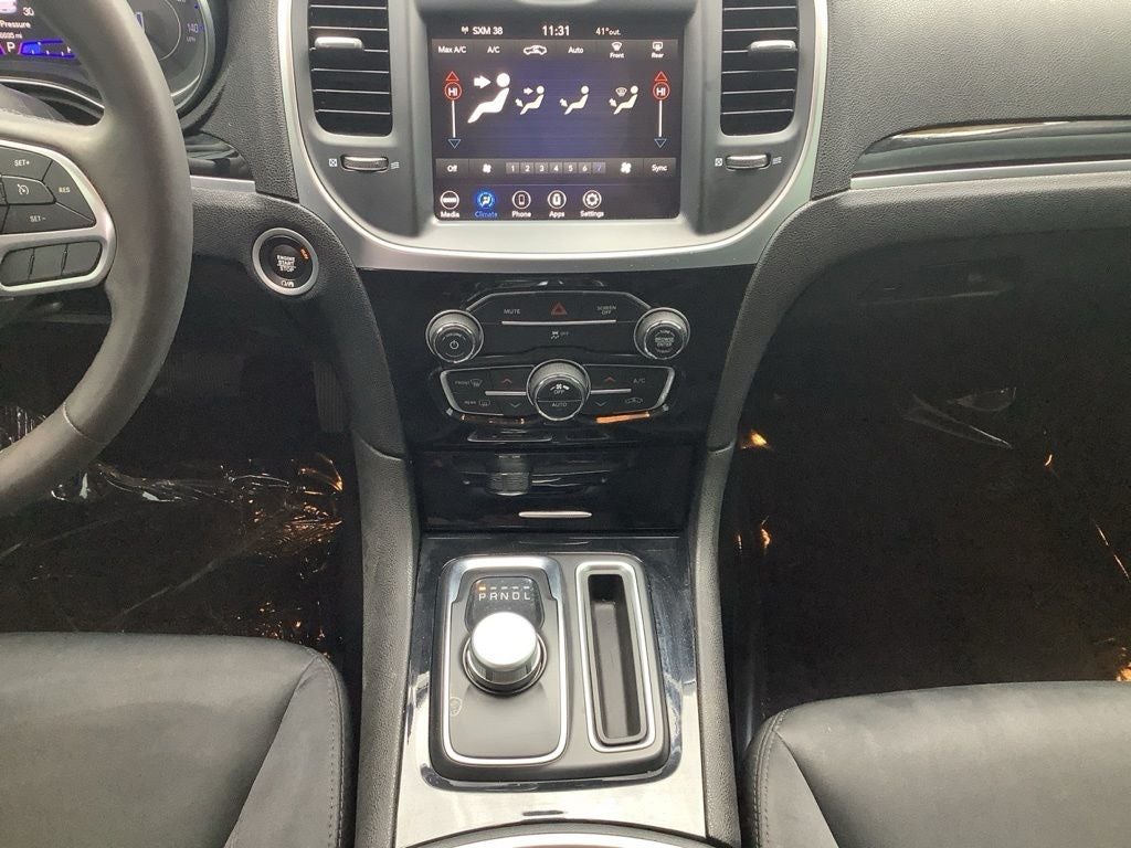 2023 Chrysler 300 Touring