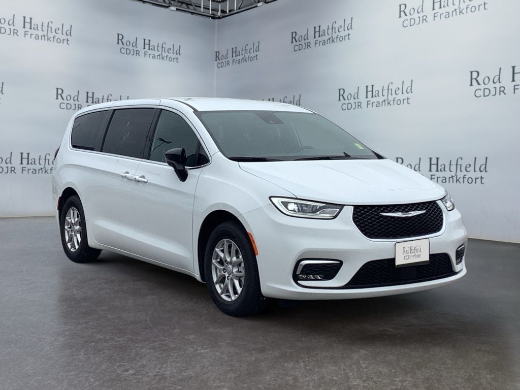 2026 Chrysler Pacifica PACIFICA SELECT