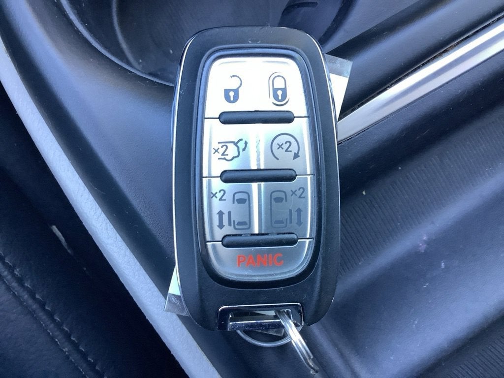 2020 Chrysler Pacifica Touring L