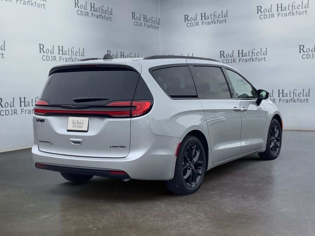 2026 Chrysler Pacifica PACIFICA LIMITED