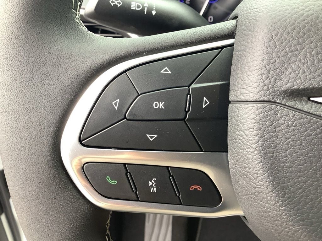 2027 Chrysler Pacifica PACIFICA SELECT AWD