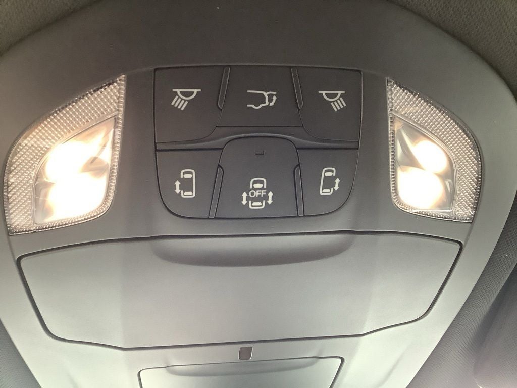 2027 Chrysler Pacifica PACIFICA SELECT AWD