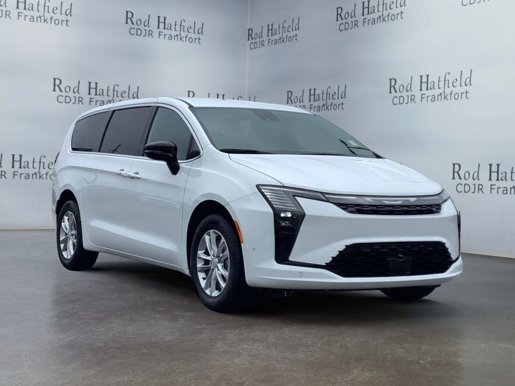 2027 Chrysler Pacifica PACIFICA SELECT AWD