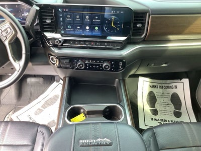2024 Chevrolet Silverado 3500HD 4WD Crew Cab Standard Bed High Country