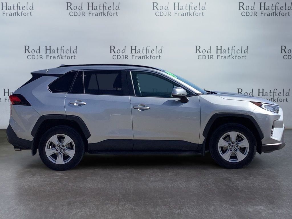2020 Toyota RAV4 XLE