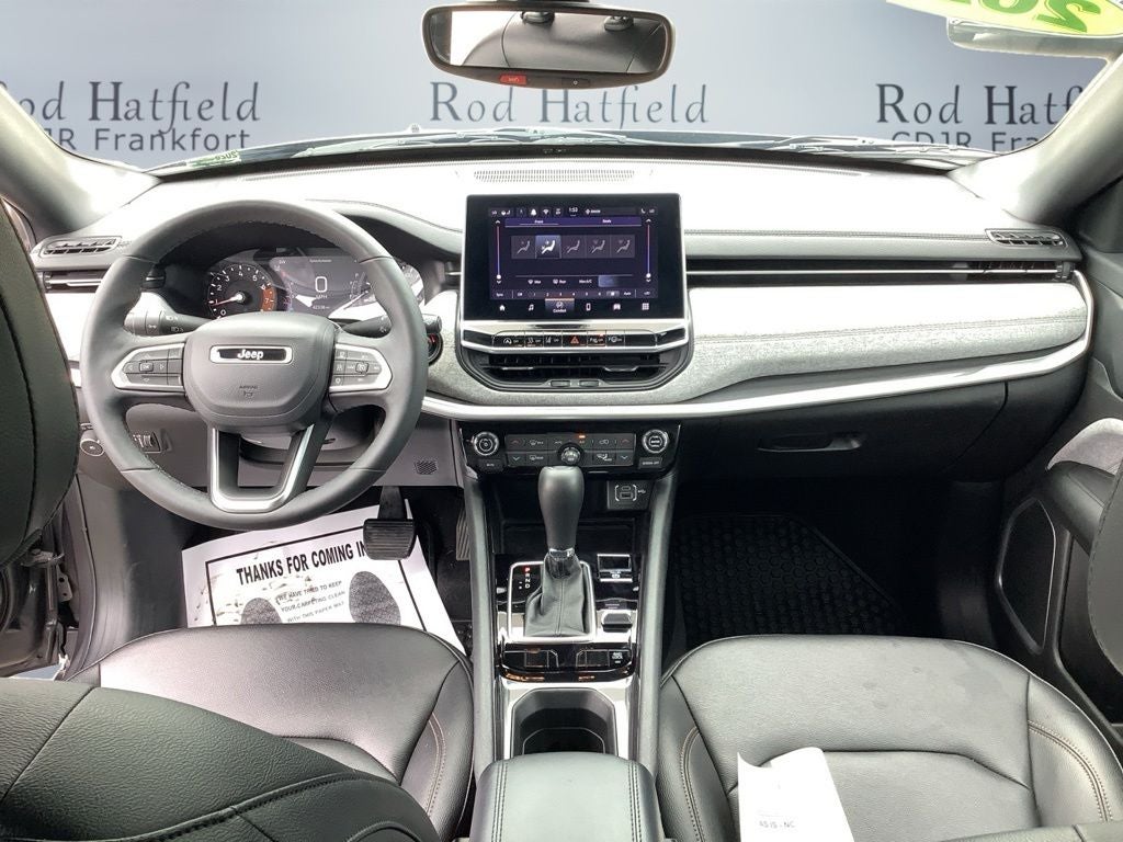 2024 Jeep Compass Latitude Lux FWD
