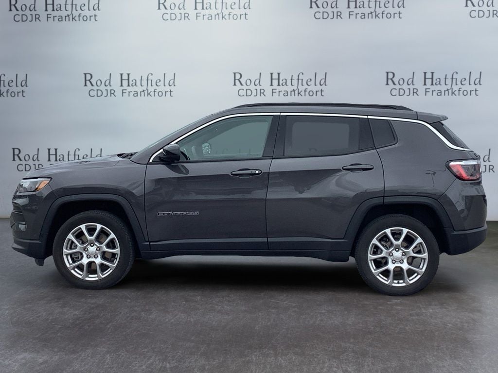 2024 Jeep Compass Latitude Lux FWD