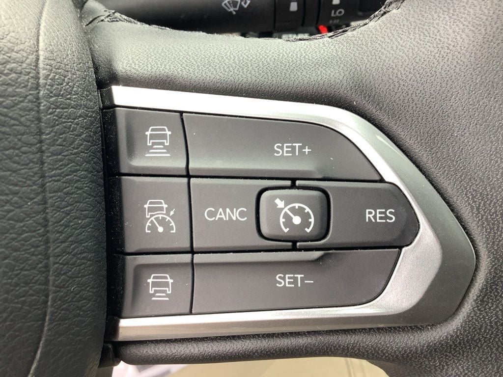 2024 Jeep Compass Latitude Lux FWD