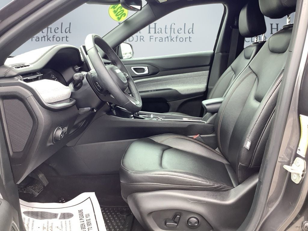 2024 Jeep Compass Latitude Lux FWD
