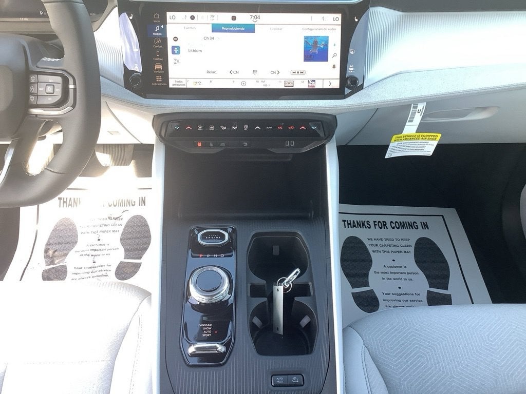 2027 Jeep Cherokee CHEROKEE LAREDO 4X4