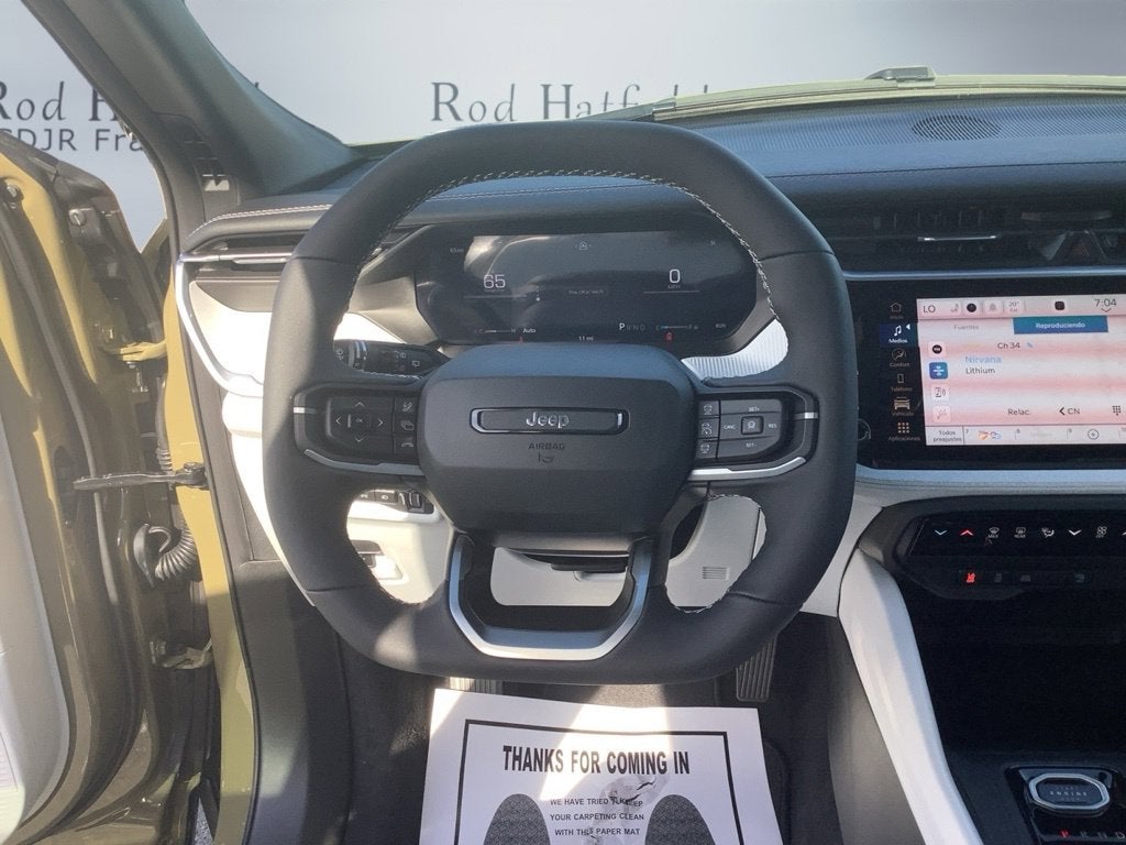 2027 Jeep Cherokee CHEROKEE LAREDO 4X4