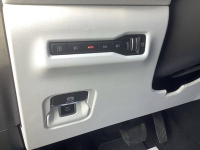 2027 Jeep Cherokee CHEROKEE LAREDO 4X4