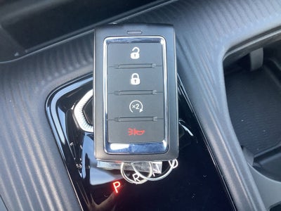 2027 Jeep Cherokee CHEROKEE LAREDO 4X4