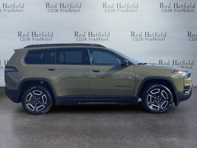 2027 Jeep Cherokee CHEROKEE LAREDO 4X4