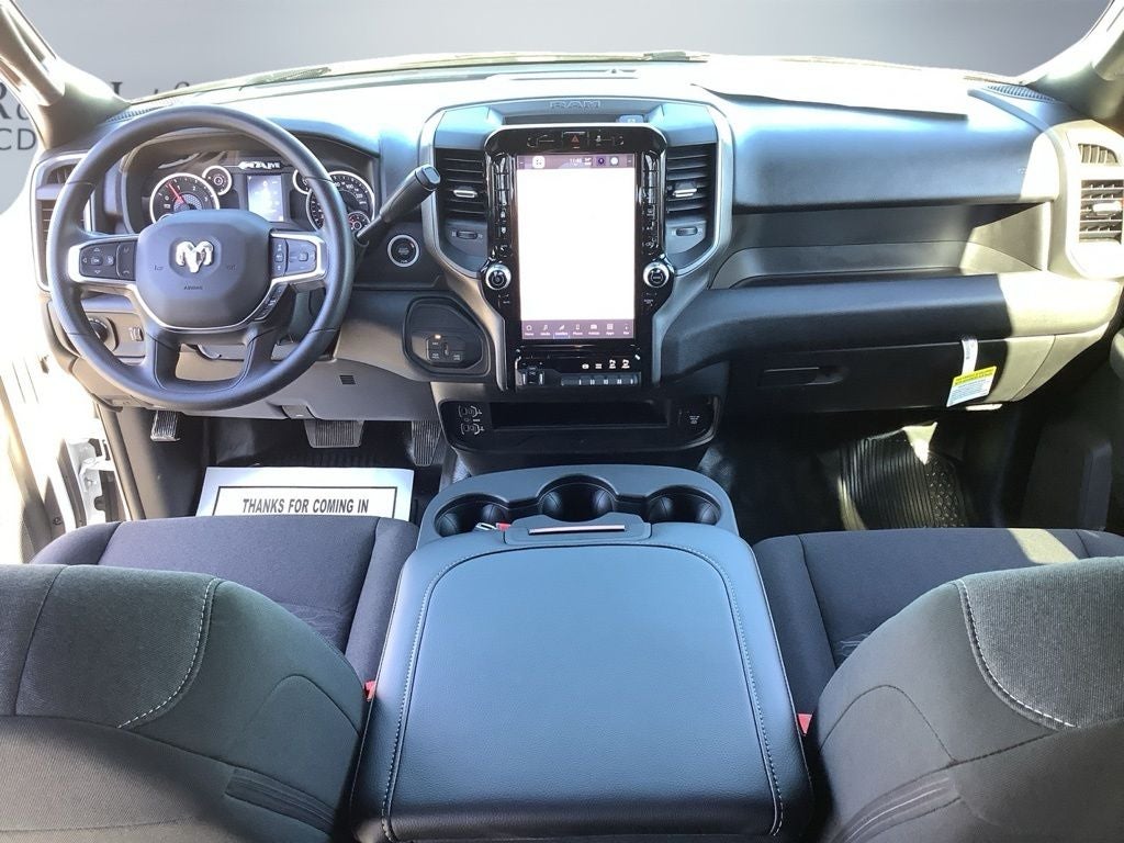 2026 RAM Ram 3500 RAM 3500 TRADESMAN CREW CAB 4X4 6'4' BOX