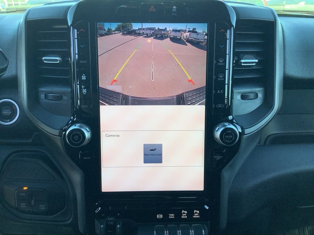 2026 RAM Ram 3500 RAM 3500 TRADESMAN CREW CAB 4X4 6'4' BOX