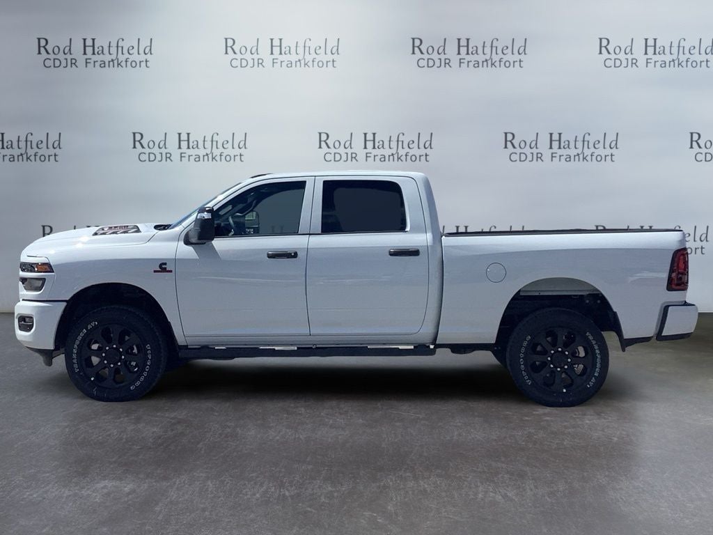 2026 RAM Ram 2500 RAM 2500 BLACK EXPRESS CREW CAB 4X4 6'4' BOX