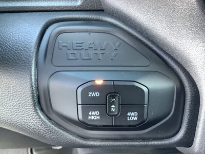 2026 RAM Ram 2500 RAM 2500 BLACK EXPRESS CREW CAB 4X4 6'4' BOX
