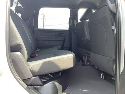 2026 RAM Ram 2500 RAM 2500 BLACK EXPRESS CREW CAB 4X4 6'4' BOX