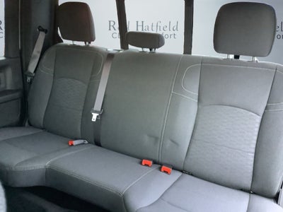 2026 RAM Ram 2500 RAM 2500 BLACK EXPRESS CREW CAB 4X4 6'4' BOX