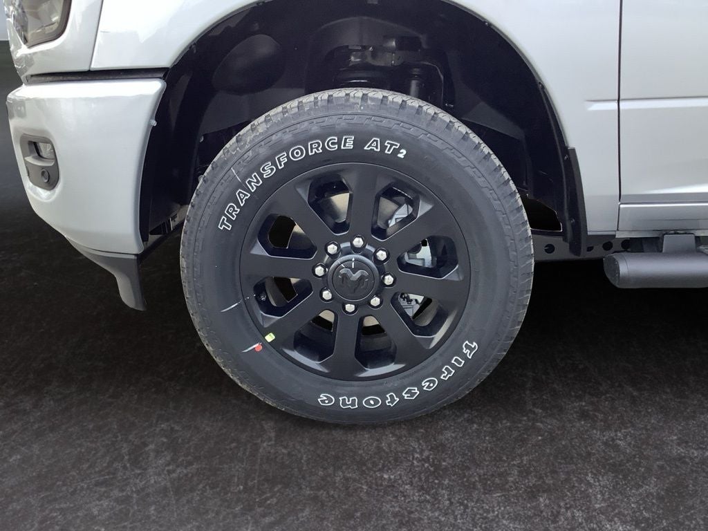 2026 RAM Ram 2500 RAM 2500 BLACK EXPRESS CREW CAB 4X4 6'4' BOX