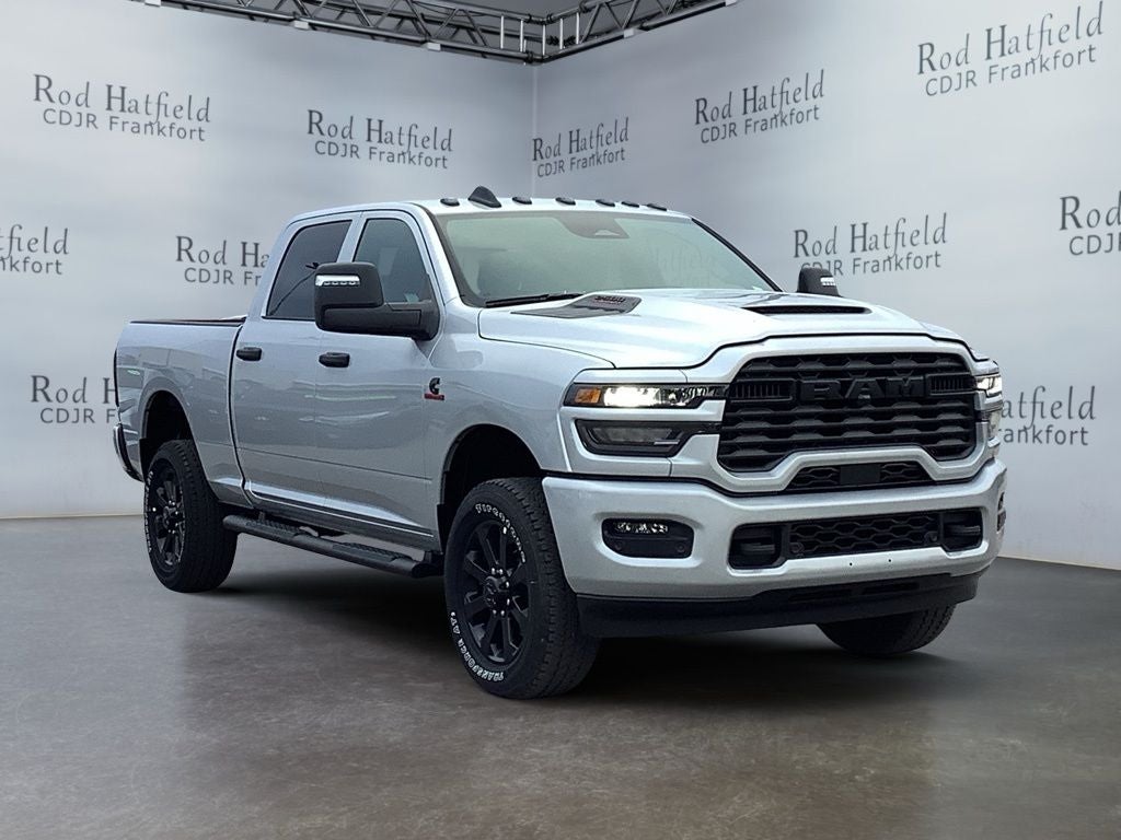 2026 RAM Ram 2500 RAM 2500 BLACK EXPRESS CREW CAB 4X4 6'4' BOX