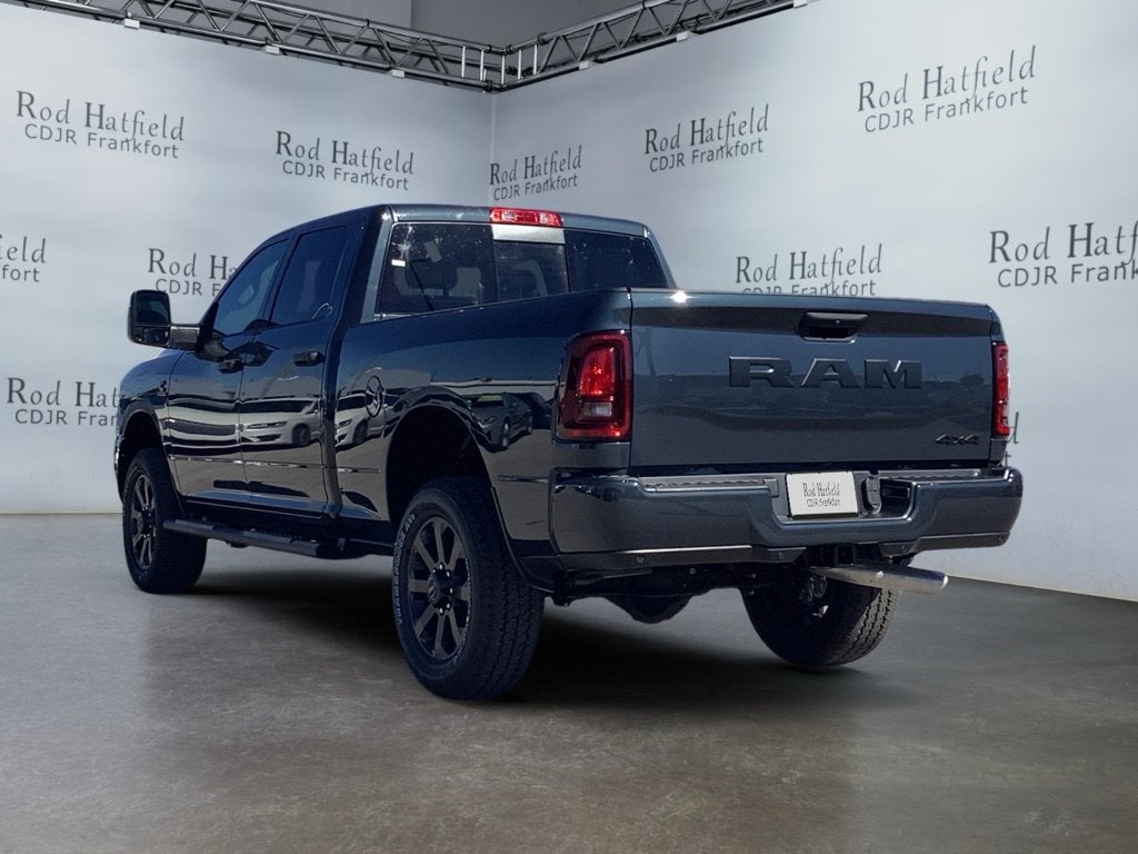 2027 RAM Ram 2500 RAM 2500 BLACK EXPRESS CREW CAB 4X4 6'4' BOX