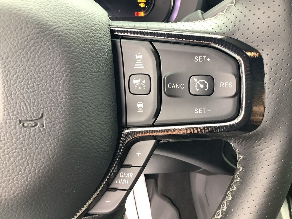 2026 RAM 2500 RAM 2500 REBEL CREW CAB 4X4 6'4' BOX