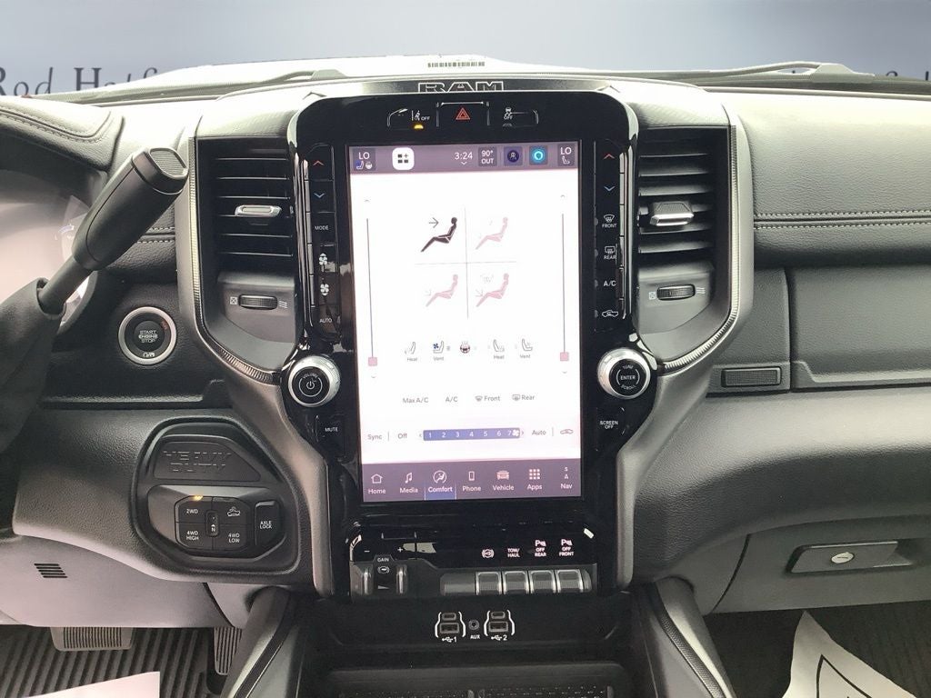 2026 RAM 2500 RAM 2500 REBEL CREW CAB 4X4 6'4' BOX