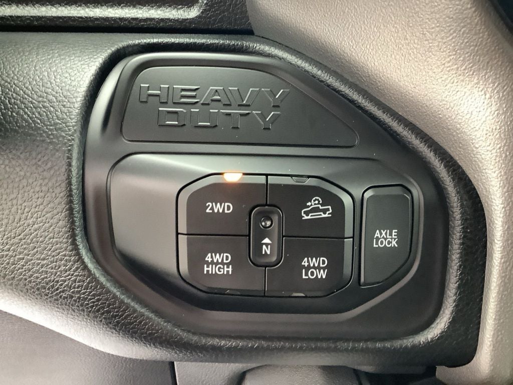 2026 RAM 2500 RAM 2500 REBEL CREW CAB 4X4 6'4' BOX