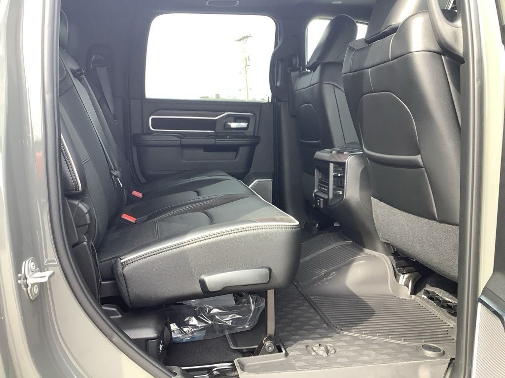 2026 RAM Ram 2500 RAM 2500 LARAMIE MEGA CAB 4X4 6'4' BOX