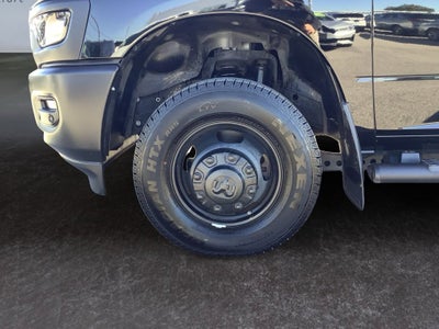 2026 RAM 3500 Tradesman Crew Cab 4x4 8' Box
