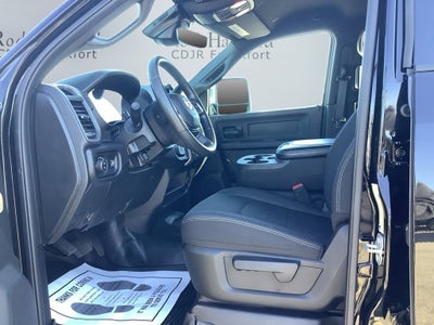 2026 RAM 3500 Tradesman Crew Cab 4x4 8' Box