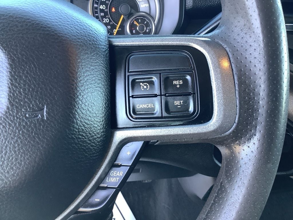 2019 RAM 2500 Tradesman Crew Cab 4x4 6'4' Box