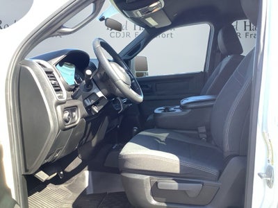2024 RAM 2500 Tradesman Crew Cab 4x4 6'4' Box