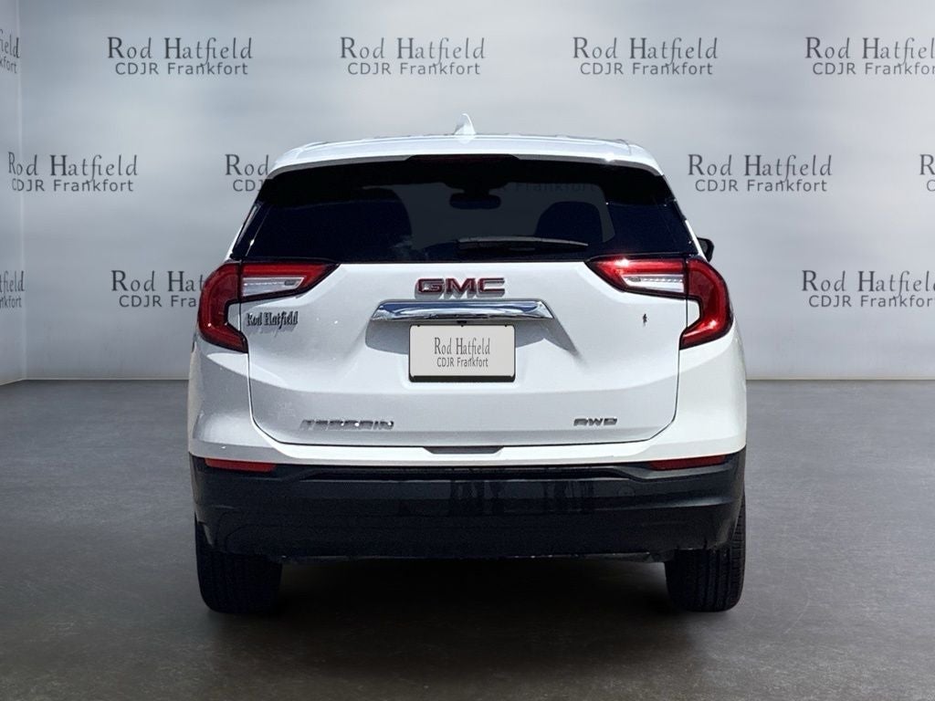 2024 GMC Terrain AWD SLE