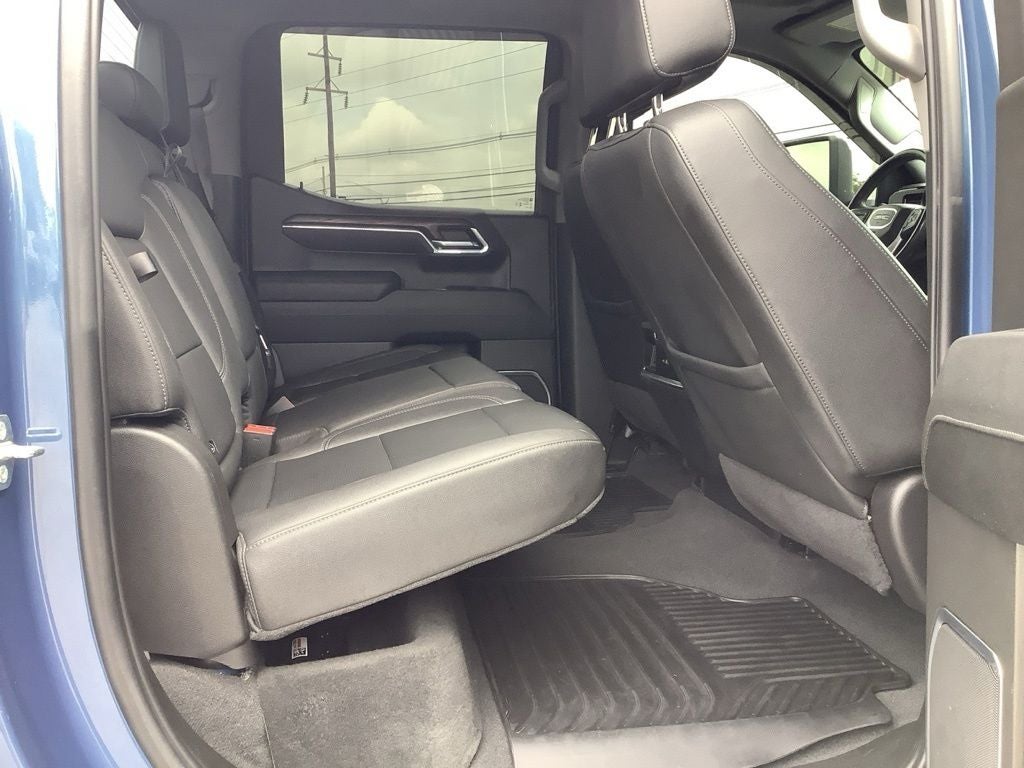 2024 GMC Sierra 1500 4WD Crew Cab Short Box SLT