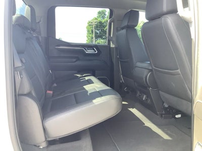2025 GMC Sierra 1500 4WD Crew Cab Short Box SLT