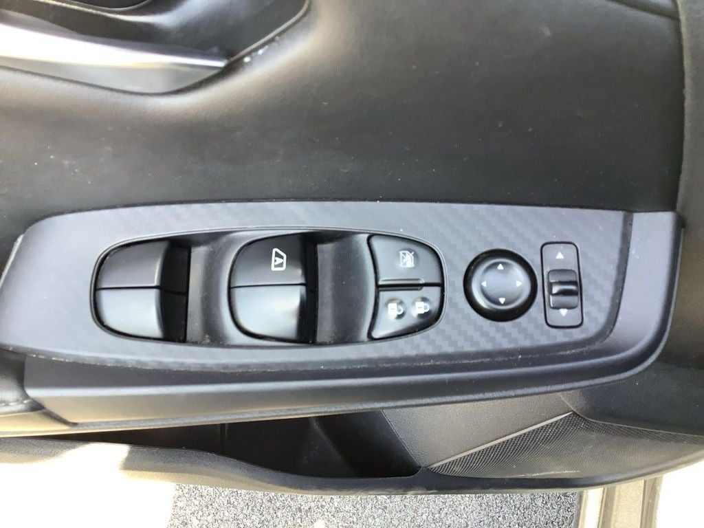 2022 Nissan Sentra SV Xtronic CVT