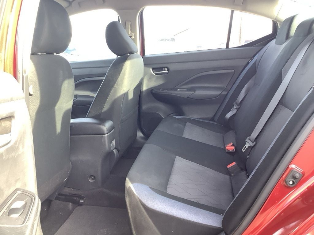 2024 Nissan Versa 1.6 SV